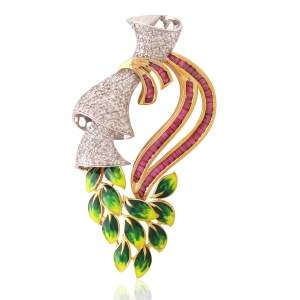 Beautifully Crafted Diamond Pendant Set with Matching Earrings in 18k gold with Certified Diamonds - PD1396P